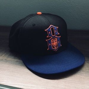Rebel 8 men’s fitted hat